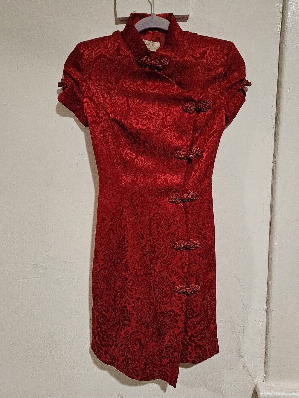 PRIVATE PARTY Red Brocade Mandarin-Collar Dress Size 6